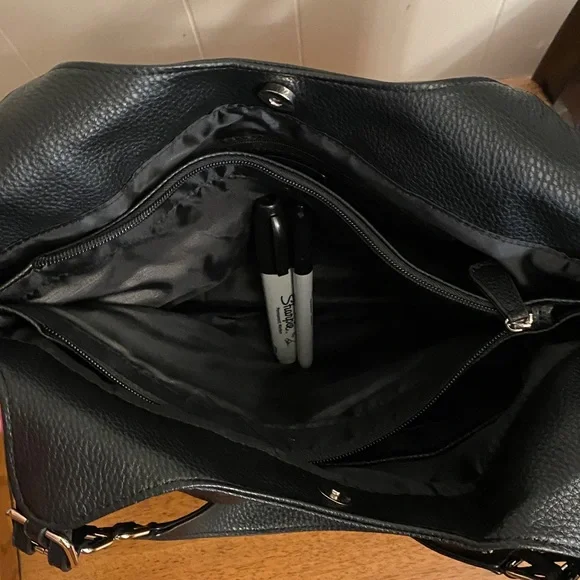 New, unused Nicole Black leather purse, straps, multi pockets, zipper accents. - Picture 5 of 8